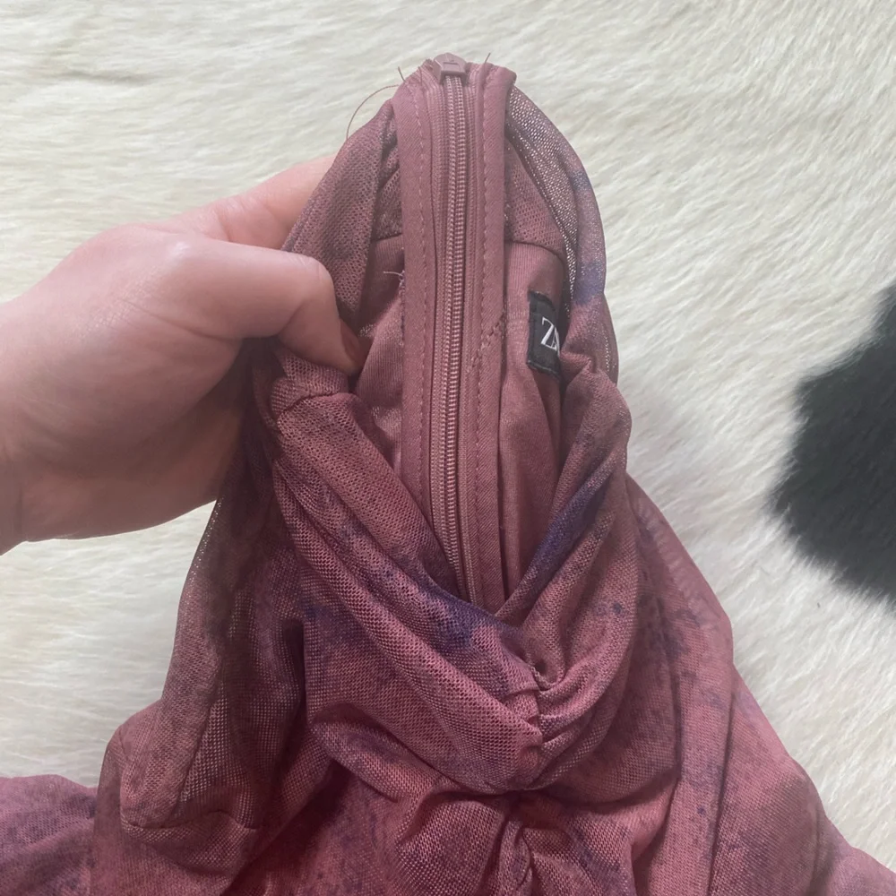 Zara ruched mesh or tulle long sleeve top in a purple or mauve tie-dye/swirl - Picture 8 of 9